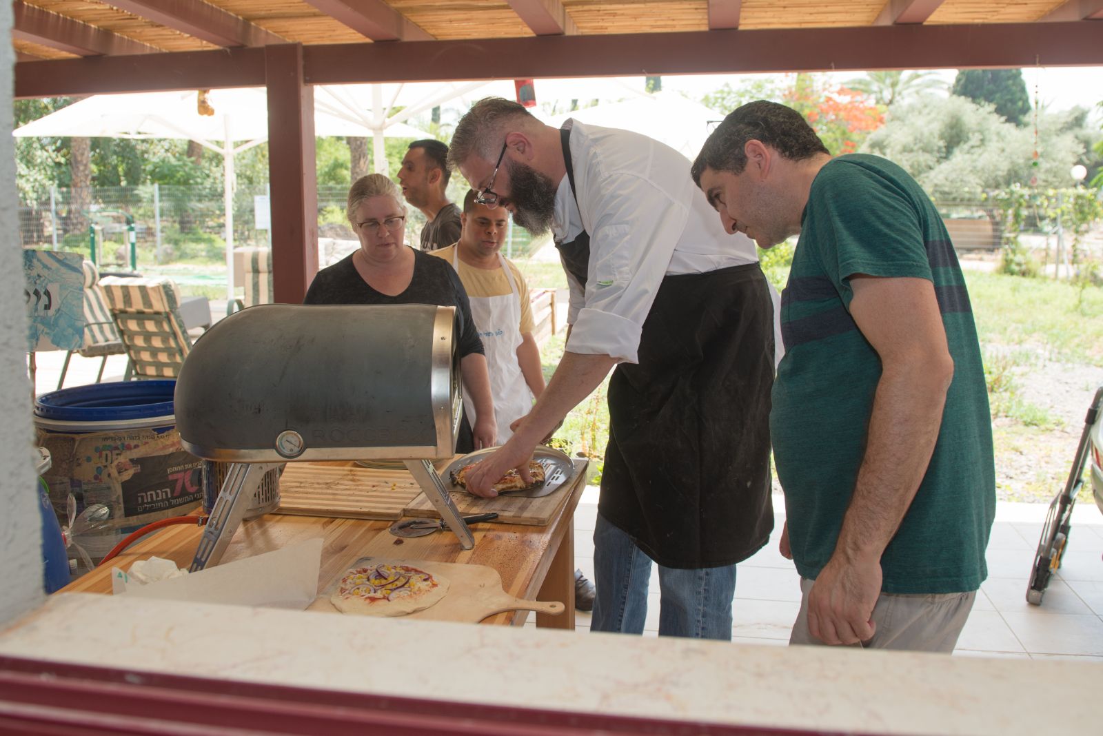 סדנת פיצה במכללה לכישורי חיים