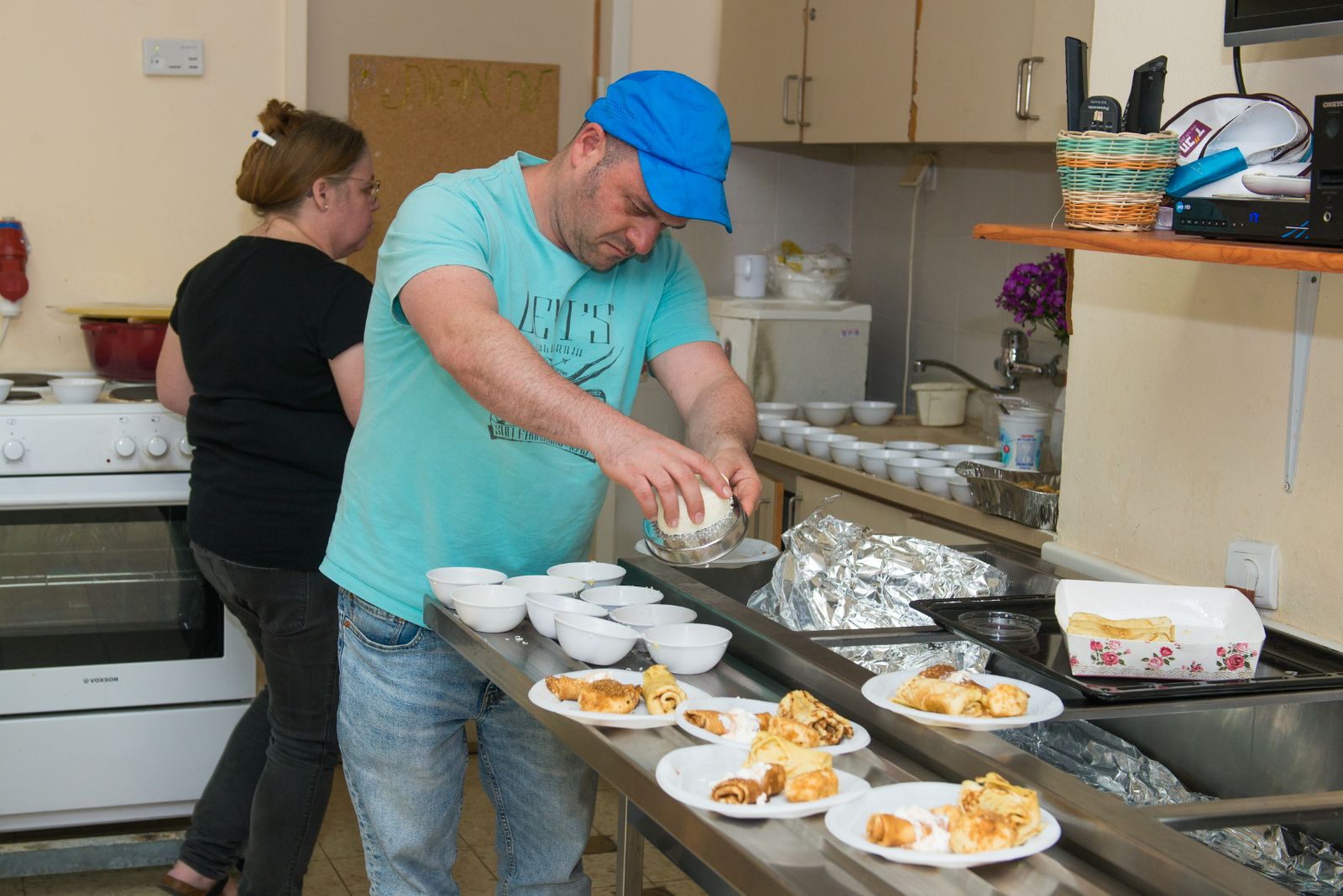 שבועות במעון ניצולי השואה