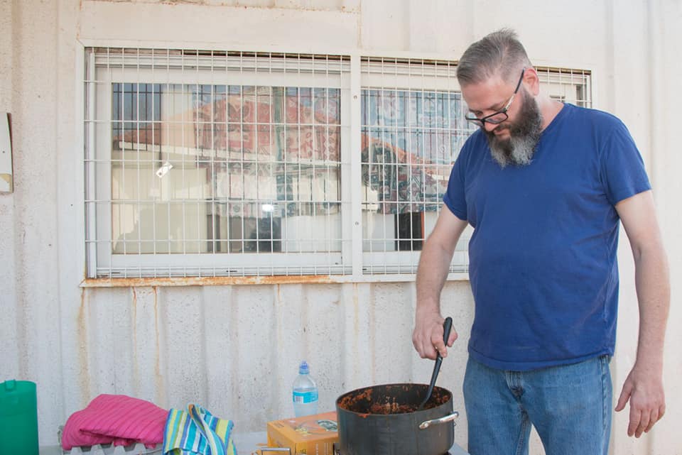 ארוחת ל"ג בעומר במעון ניצולי השואה