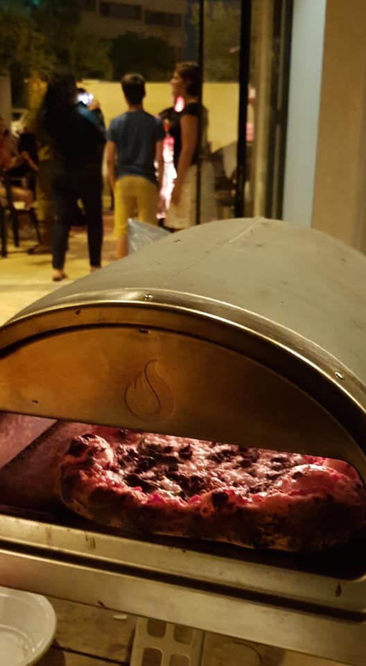 פיצה ומוסיקה בבית החיילים הבודדים