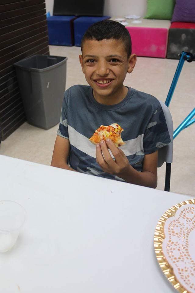 סדנת פיצה עם ילדים בעלי מוגבלויות