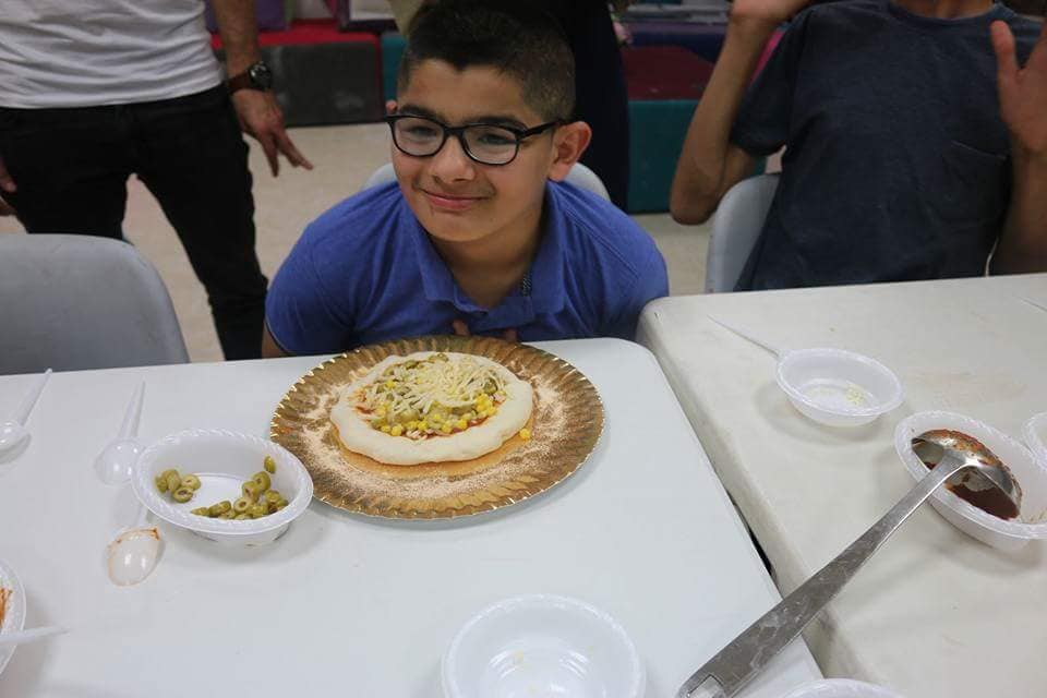 סדנת פיצה עם ילדים בעלי מוגבלויות