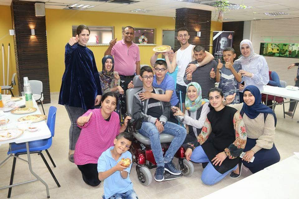 סדנת פיצה עם ילדים בעלי מוגבלויות