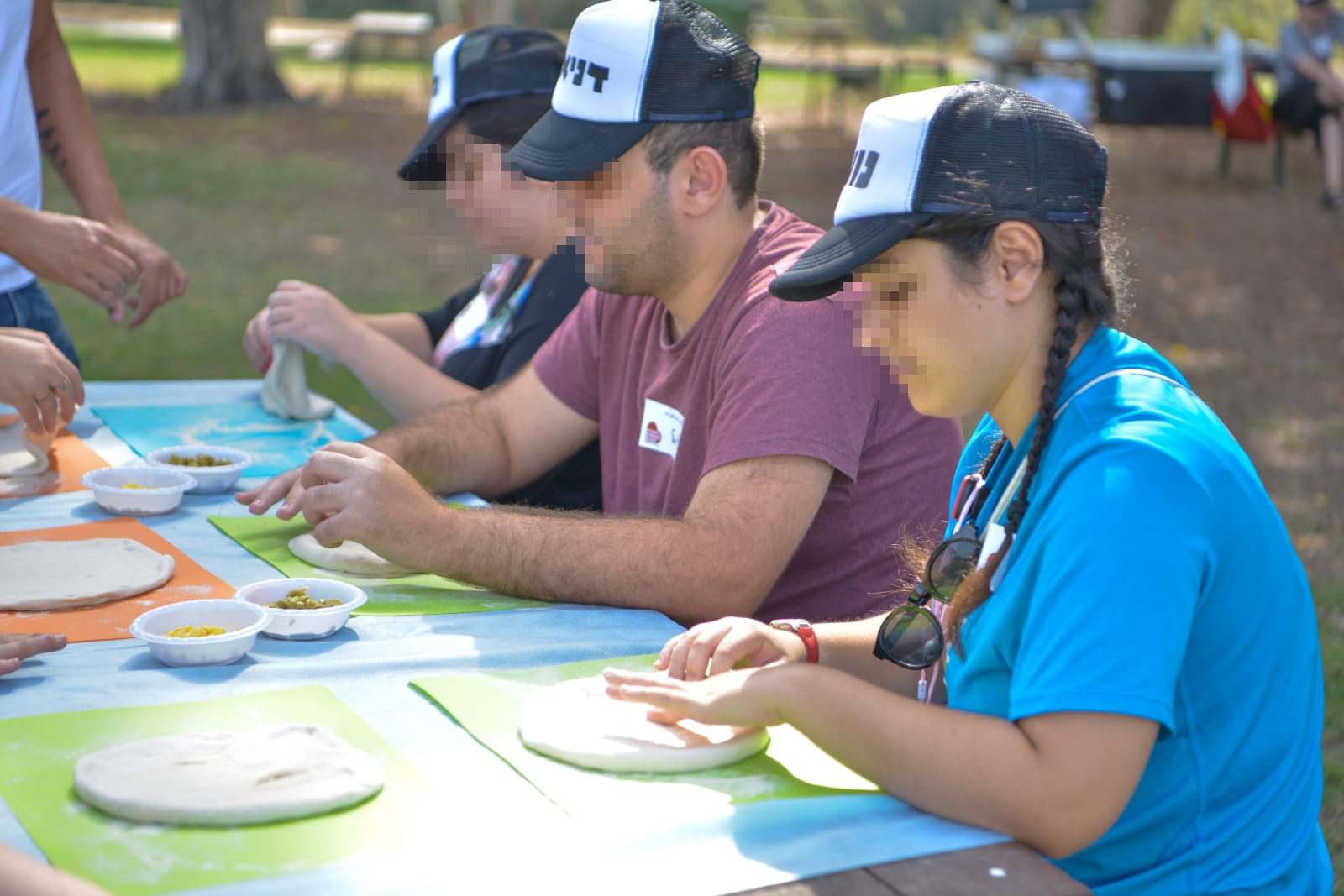 פיצה עם חניכי בית אקשטיין בטבע