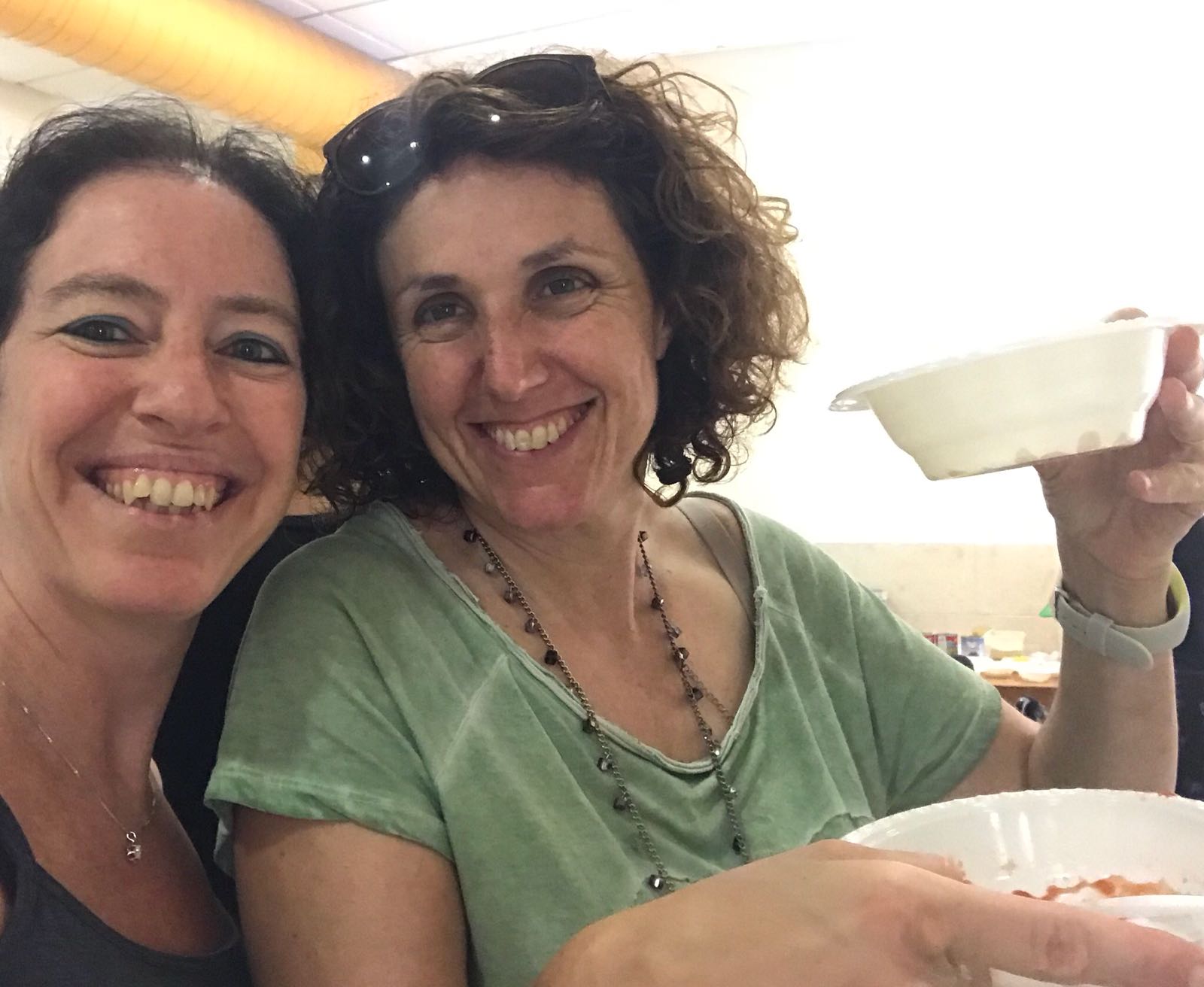 סדנת פיצה בבית נועם - יום 2 מ-3