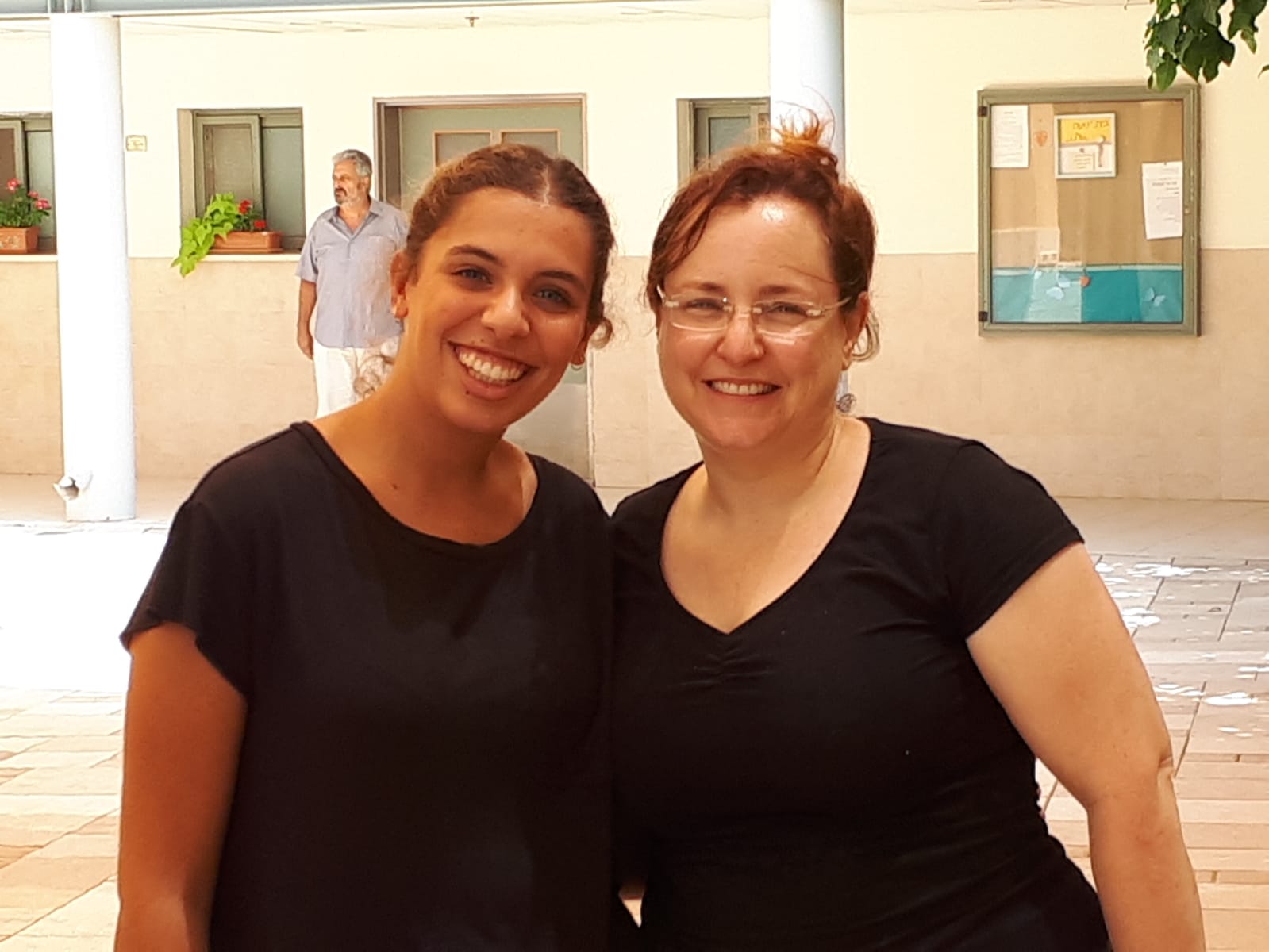 סדנת פיצה בבית נועם - יום 2 מ-3