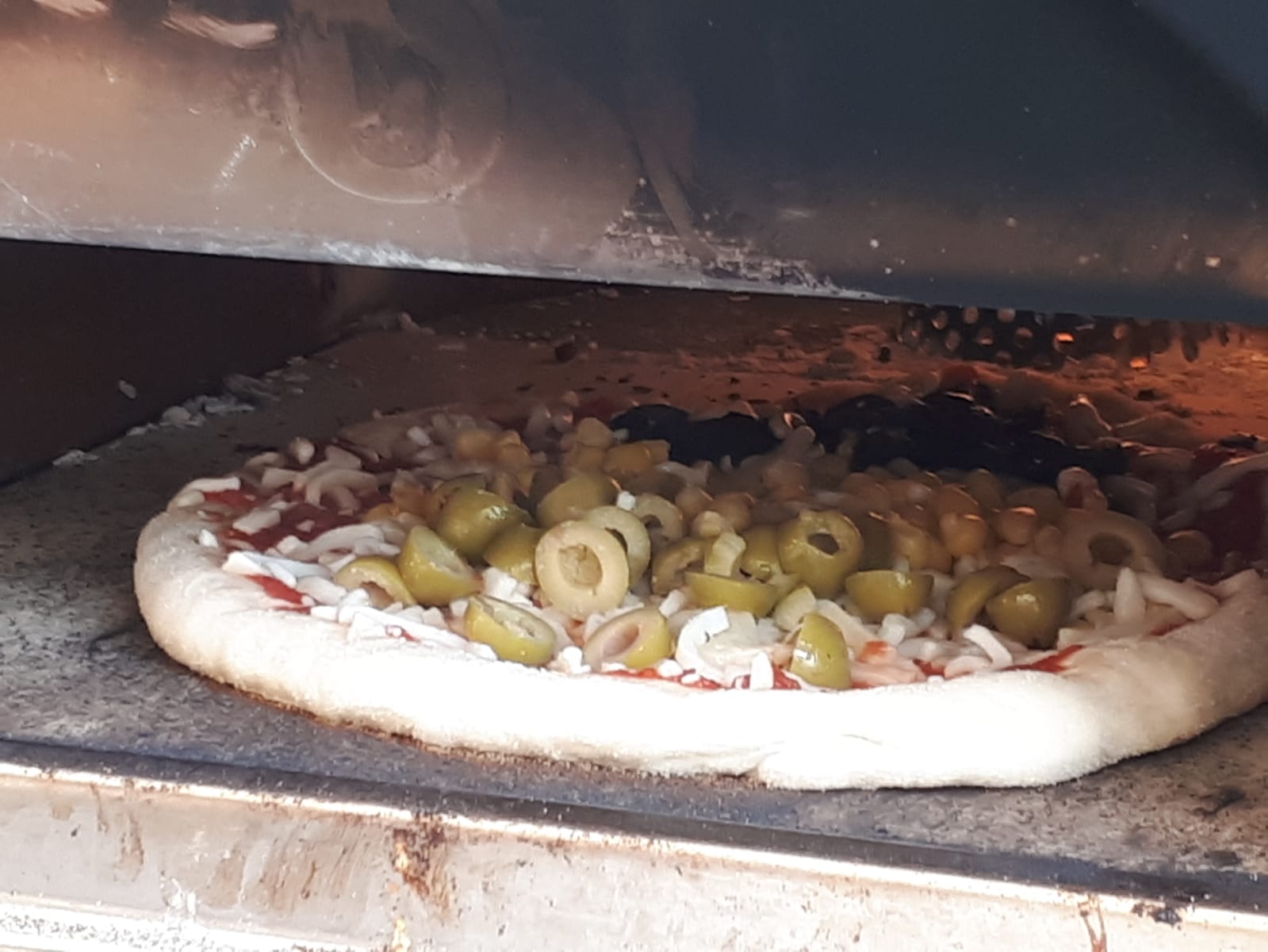 סדנת פיצה בבית נועם - יום 2 מ-3