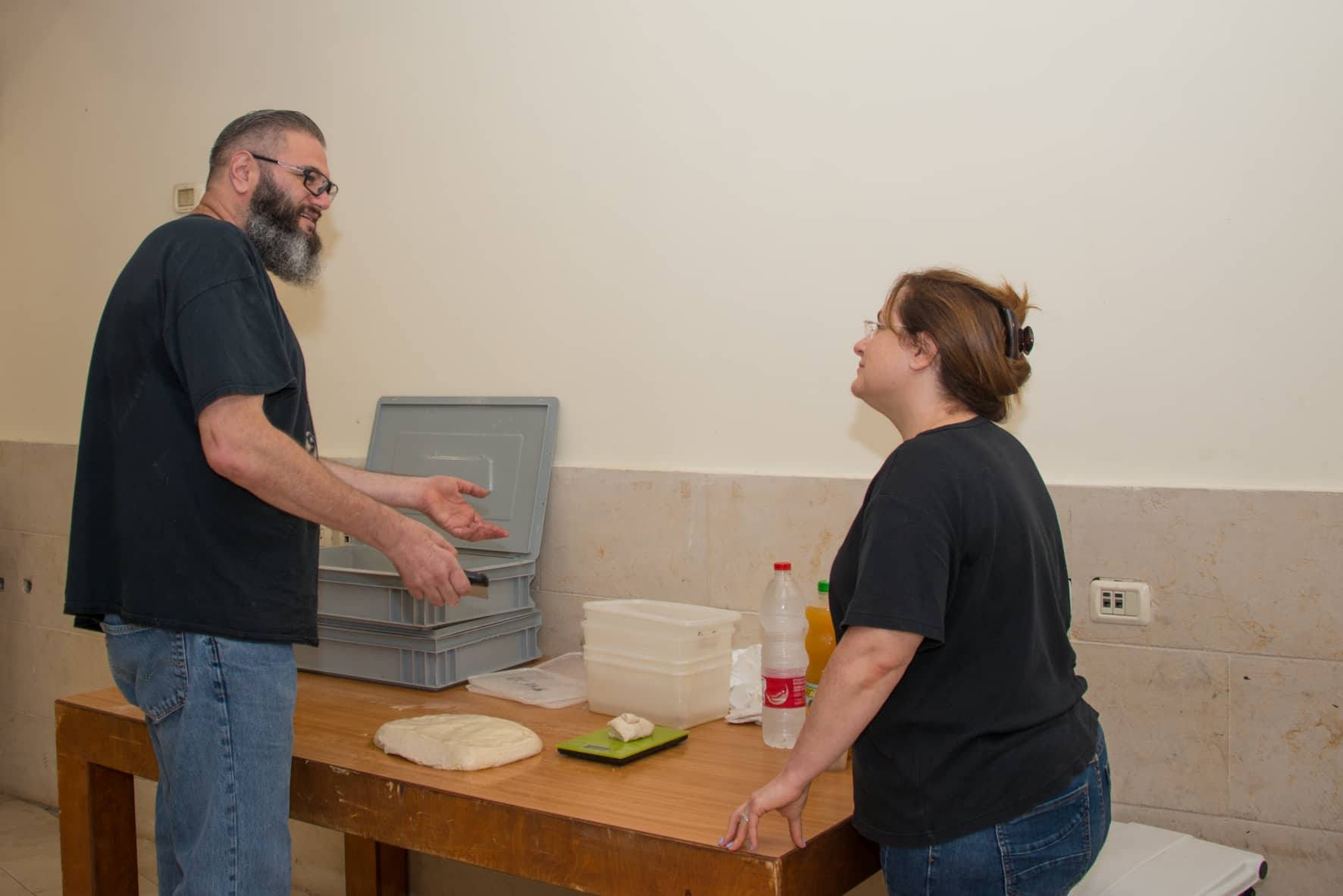 סדנת פיצה בבית נועם - יום 3 מ-3