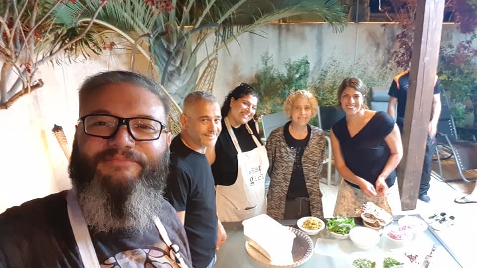 פיצות בטאבון עם החיילים הבודדים