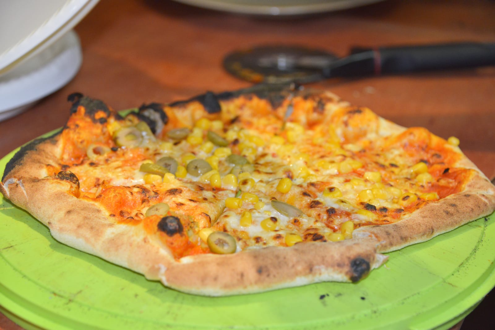 סדנת פיצה במרכז לנוער בסיכון