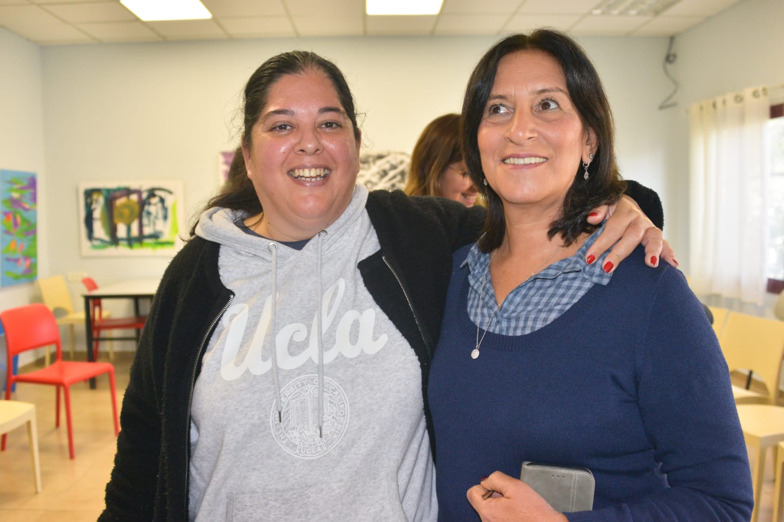 ארוחת המבורגרים במכללה לכישורי חיים