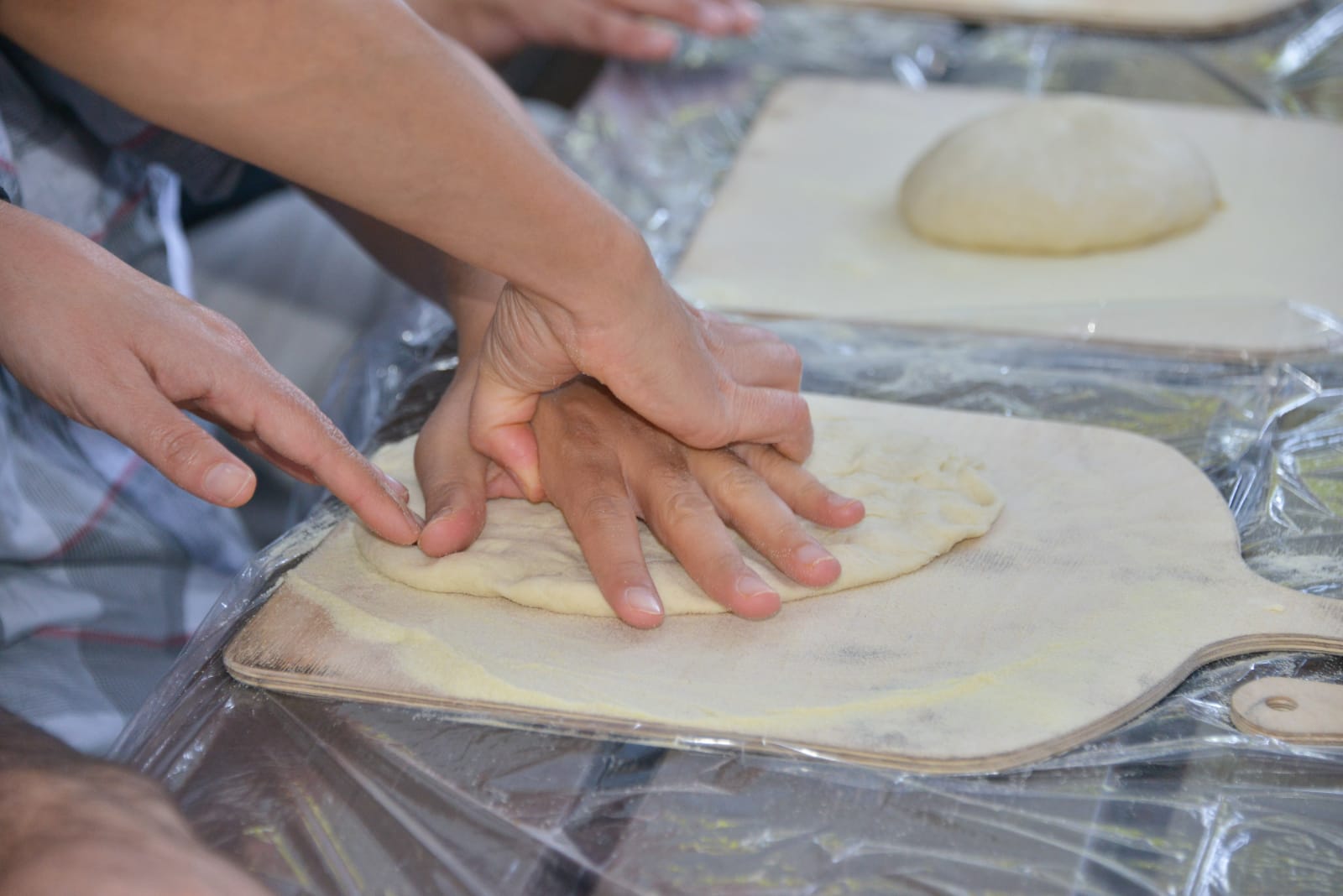פיצה עם ילדי כתת החינוך המיוחד בטירה