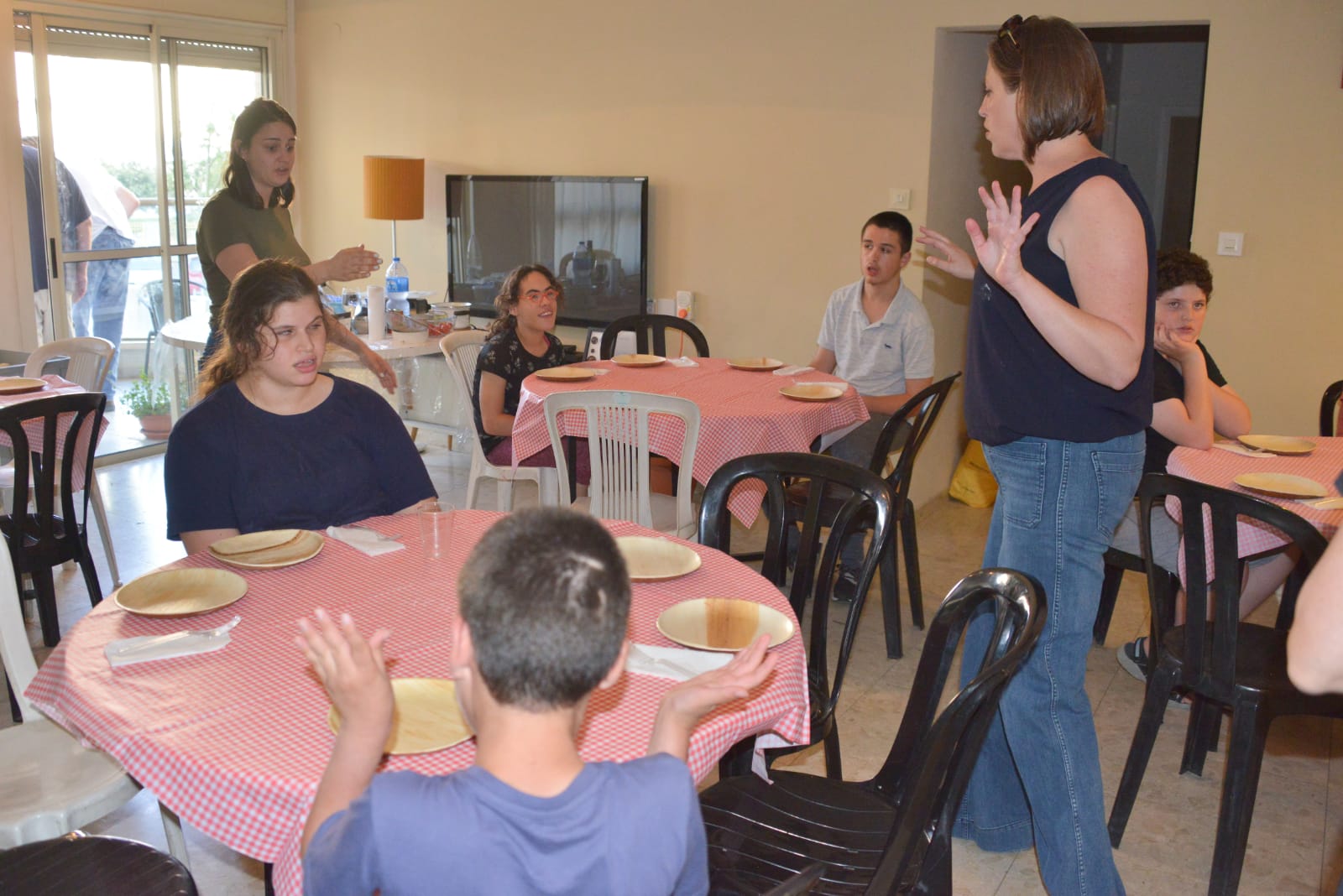 ילדי פרוייקט כפתור והשף צחי בוקששתר