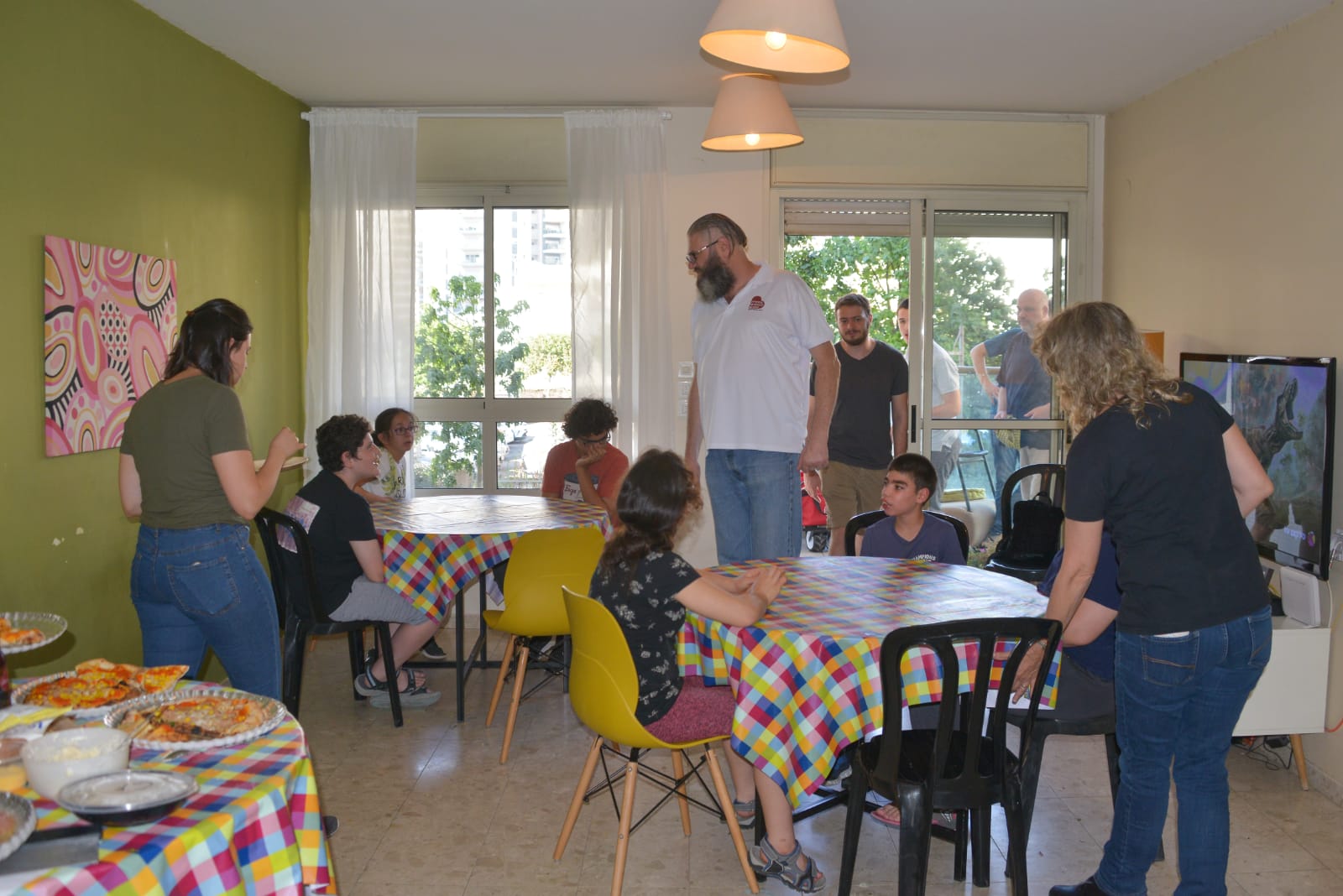 ילדי פרוייקט כפתור והשף צחי בוקששתר