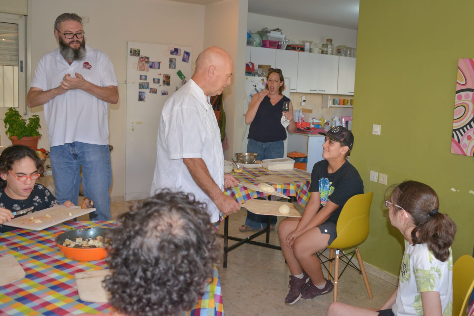 ילדי פרוייקט כפתור והשף צחי בוקששתר