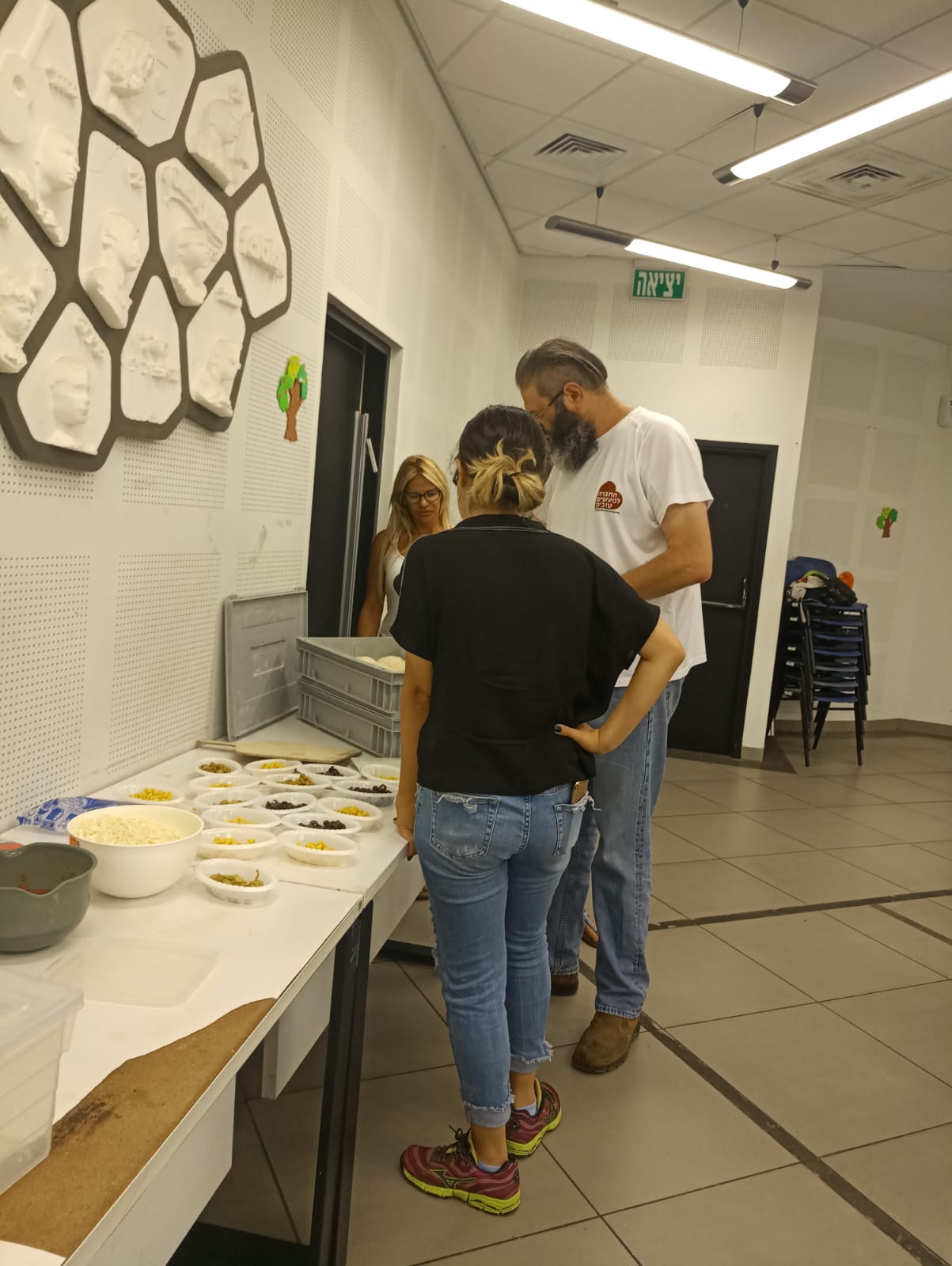 סדנת פיצה עם ילדים עיוורים בת"א