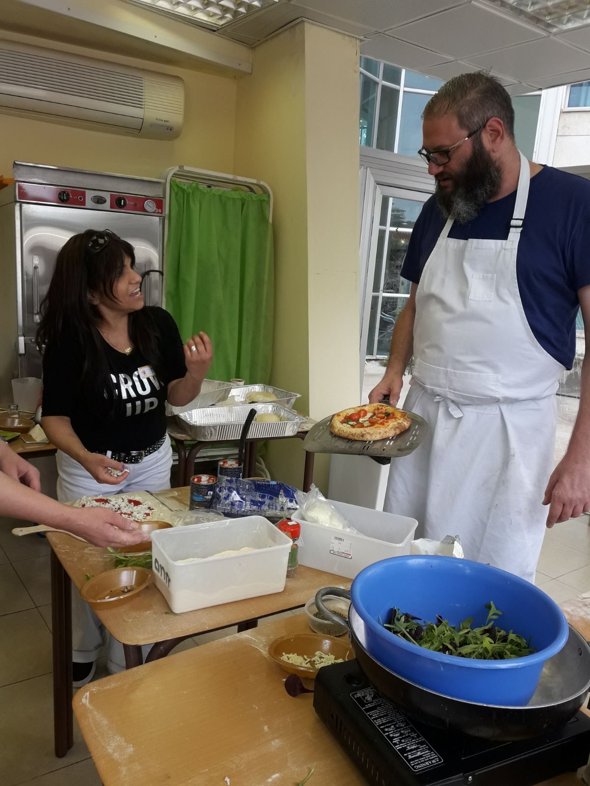 סדנת פיצה לחולות ומחלימות מסרטן