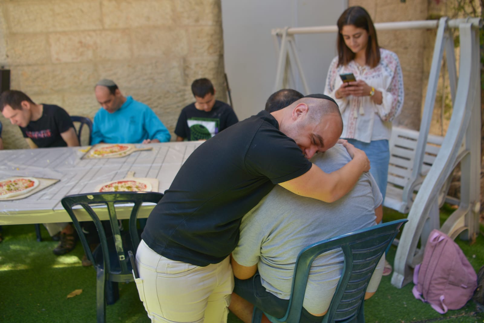 סדנת פיצה למתמודדים עם שילוב מוגבלויות: עיוורון, מוגבלות שכלית ופיזית ולקויות תקשורת.