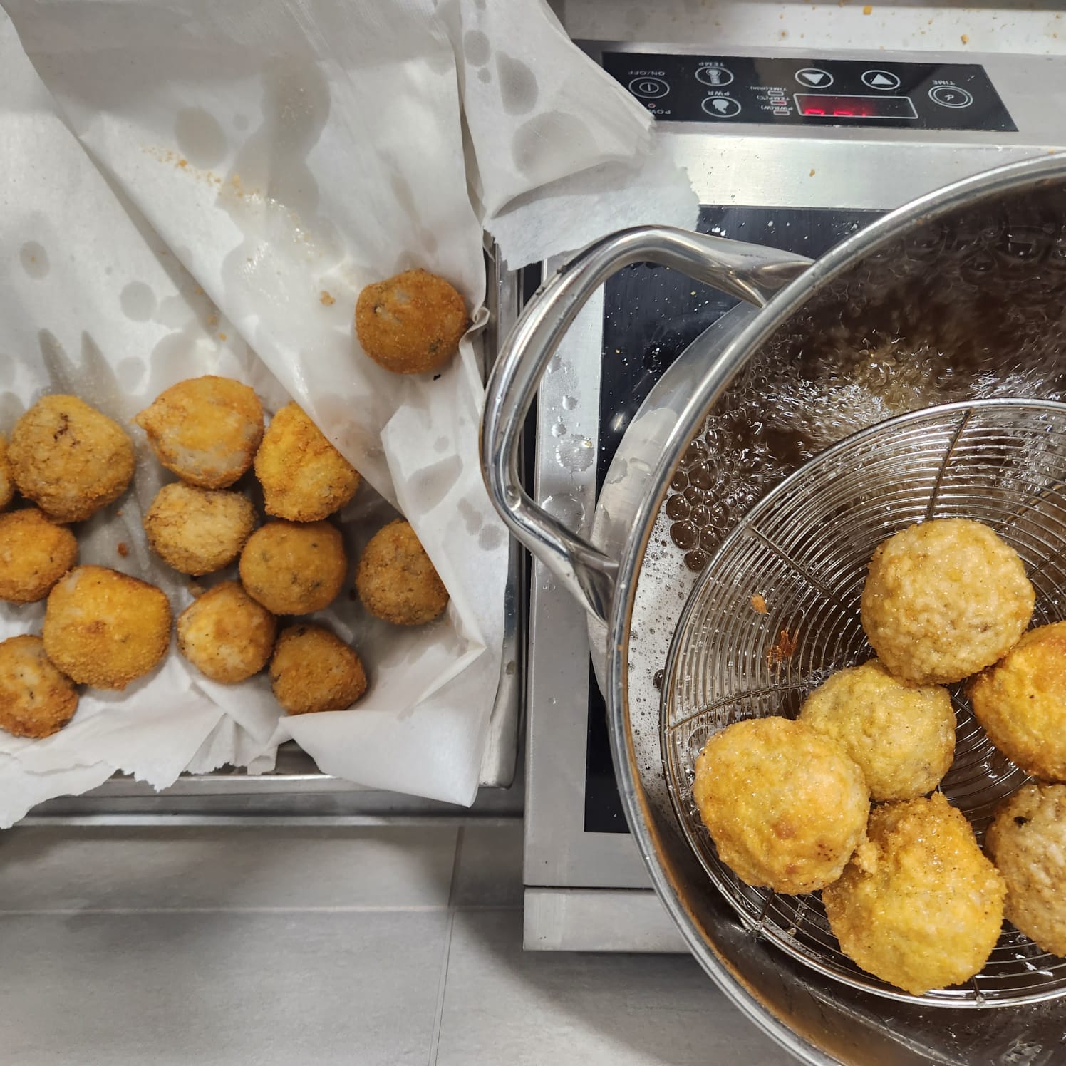 סדנה איטלקית במחלקת הנוער הסגורה